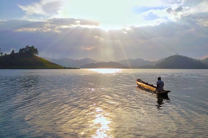 Rwanda Safari Escape: Nature, Wildlife & Adventure