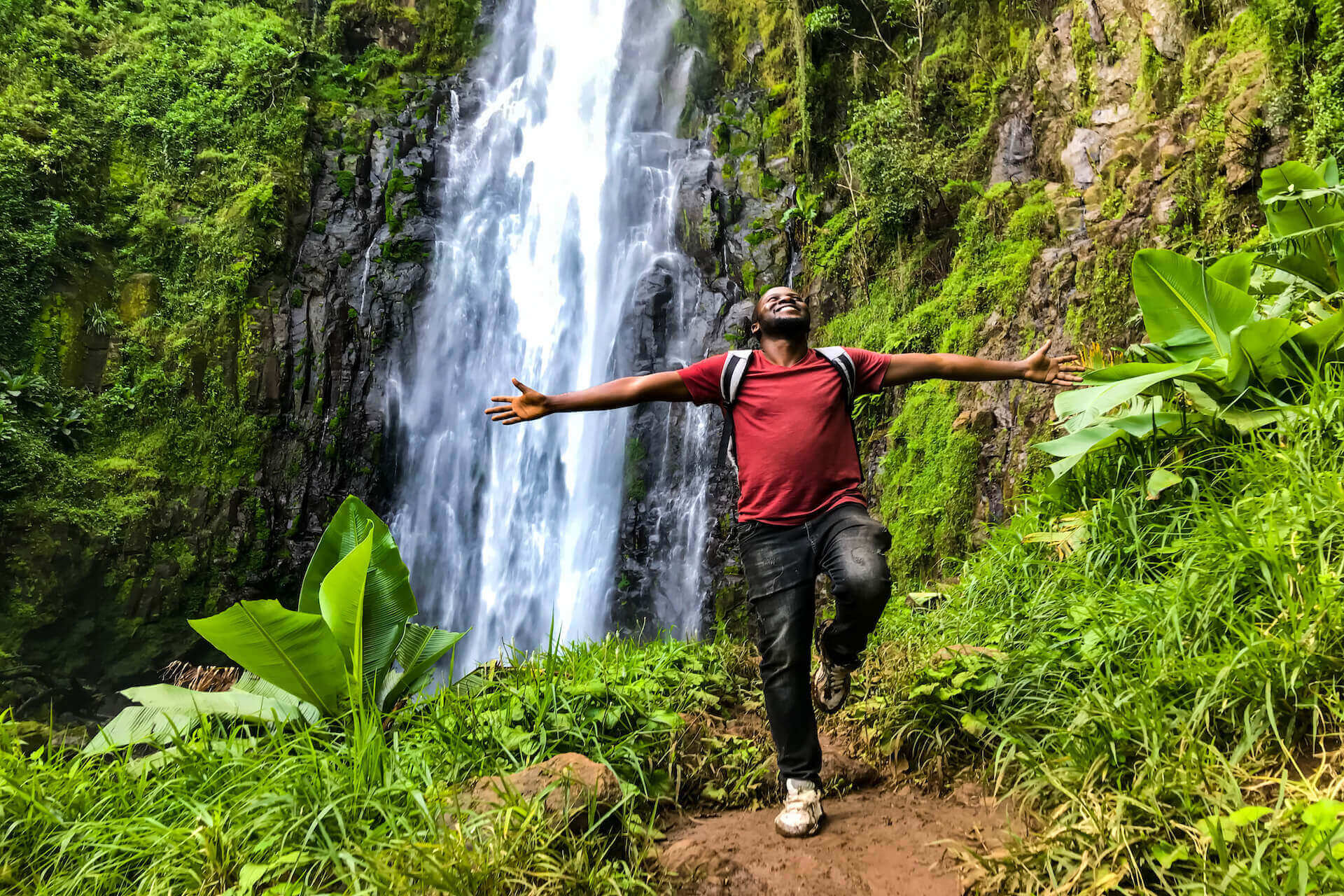Tanzania Comfort Safari Ngorongoro, Tarangire & Materuni (2 Pax)